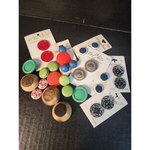 Vintage Button Lot 30pc La Mode Le Chic Streamline Sewing Notions Mixed Colors